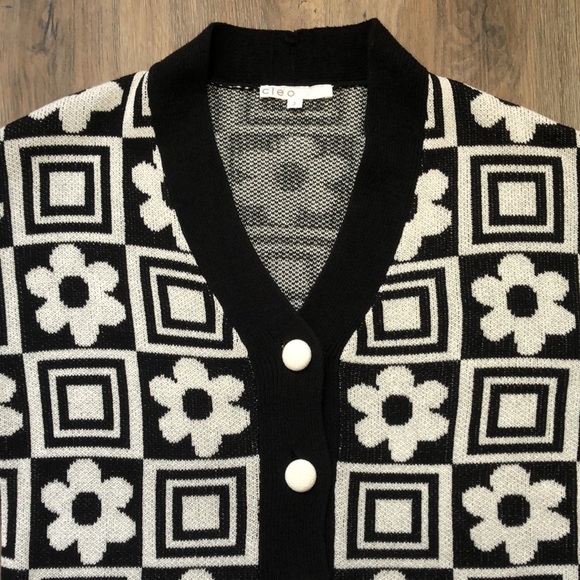 Cleo Black & White Knit Floral Cardigan - Picture 6 of 17